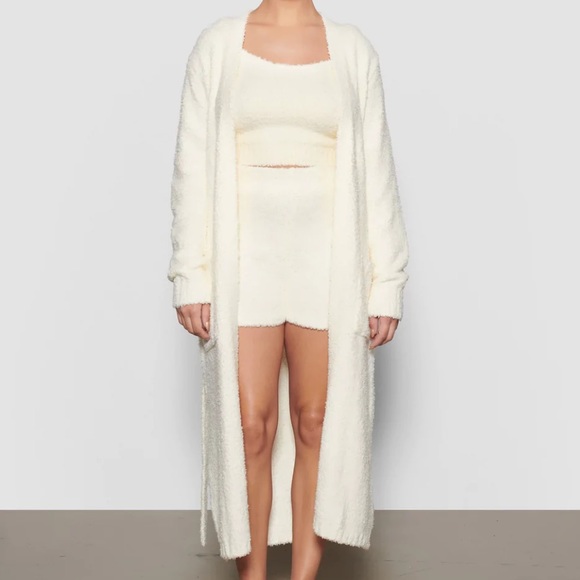 SKIMS Other - SKIMS Cream Cozy Knit Robe